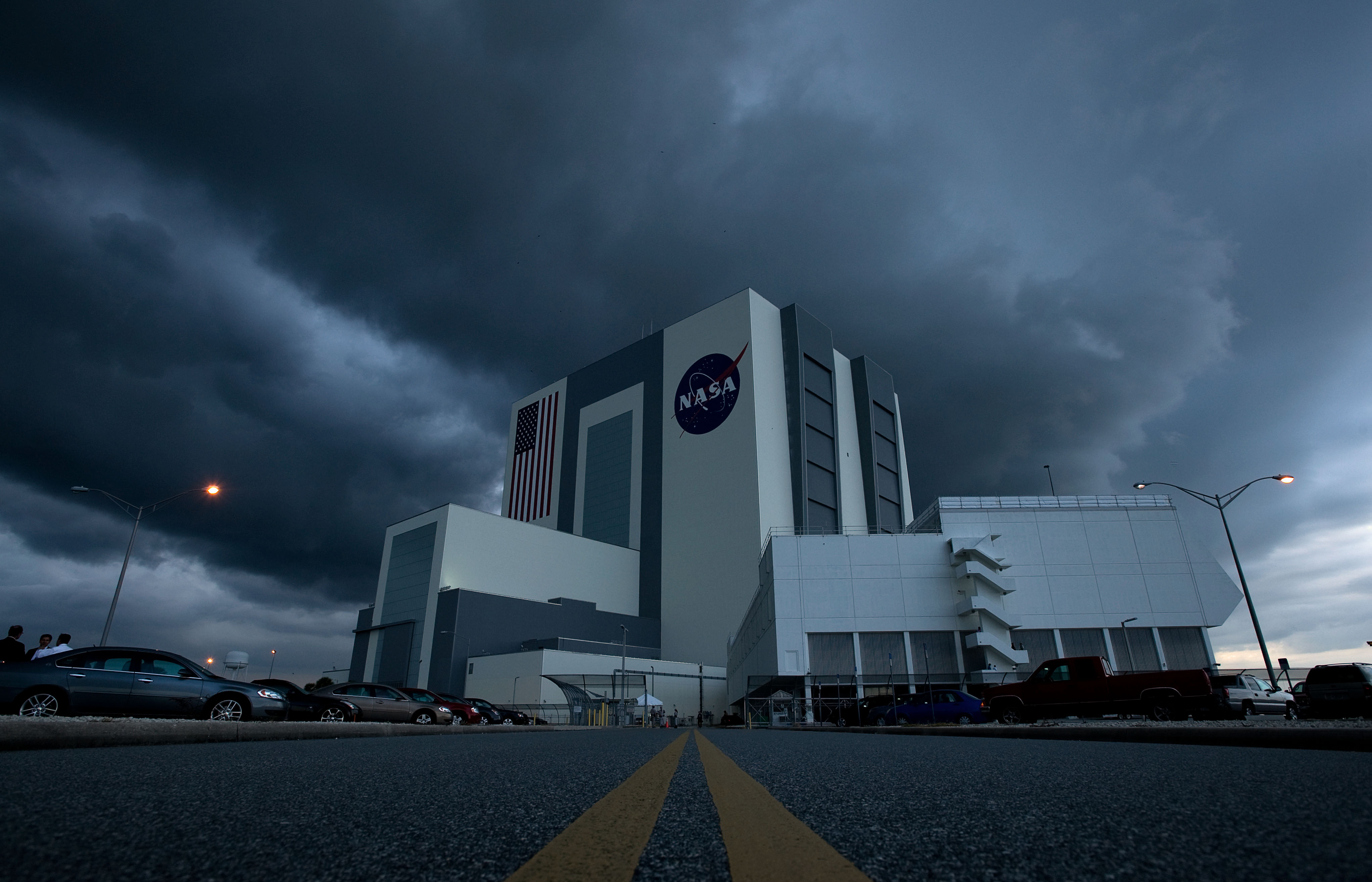 Наса город. Космический центр Кеннеди. НАСА космический центр имени Кеннеди Колумбия. Компания НАСА. Агентство NASA.